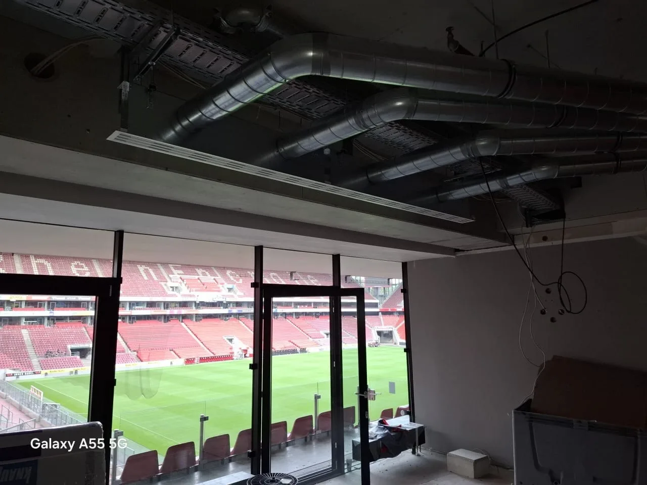 1. FC Köln – Umbau Lodge